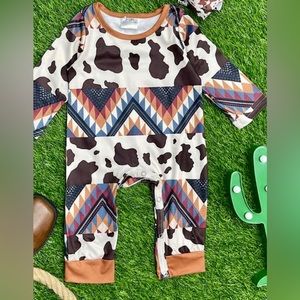 Unisex Aztec Cow Print Onesie Romper (12-18mo)